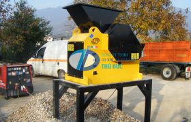 Máy nghiền đá mini di động