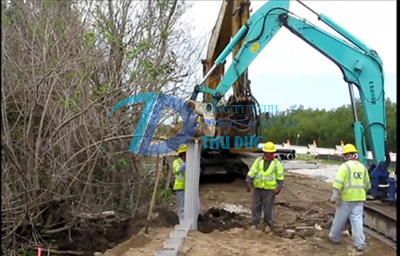 Sheet pile driver